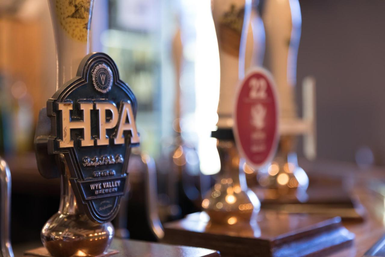 The Littleton Arms Hotel Penkridge Bagian luar foto